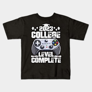 College Level Complete Video Game Gamer Men Graduation Kids T-Shirt